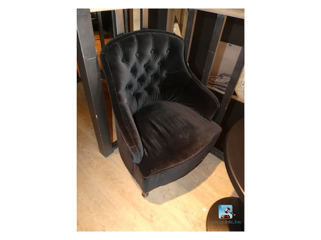 Set van tafels en fauteuils - afbeelding 6 van  7