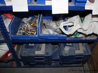 Set van verschillende fittingen - verschillende maten - afbeelding 2 van  5