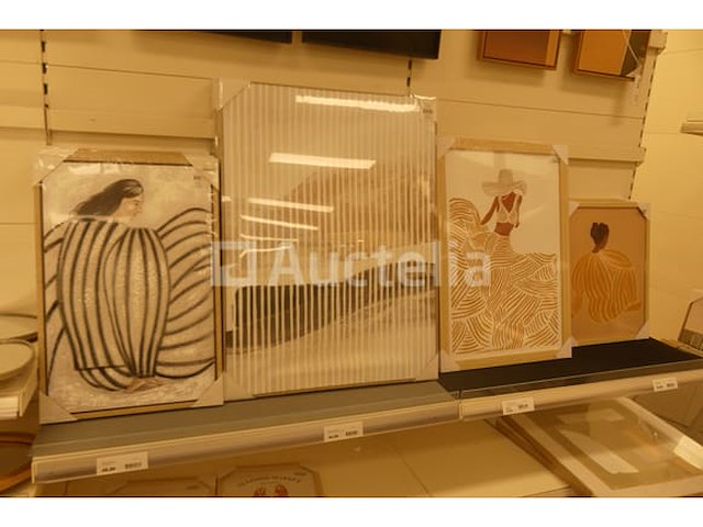 Set van verschillende frames en spiegels - afbeelding 6 van  11