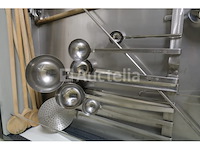 Set van verschillende gebruiksvoorwerpen - afbeelding 8 van  12