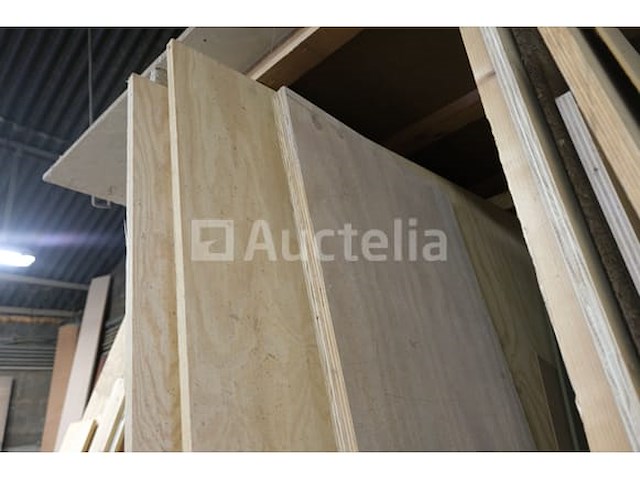 Set van verschillende houten panelen - afbeelding 2 van  10