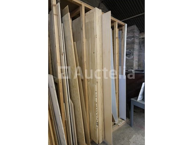 Set van verschillende houten panelen - afbeelding 1 van  10