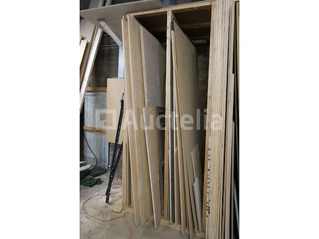 Set van verschillende houten panelen - afbeelding 10 van  10