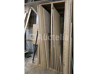 Set van verschillende houten panelen - afbeelding 10 van  10