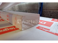 Set van verschillende legrand-trunking - afbeelding 4 van  7