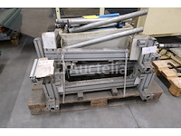 Set van verschillende metalen onderdelen - afbeelding 4 van  6