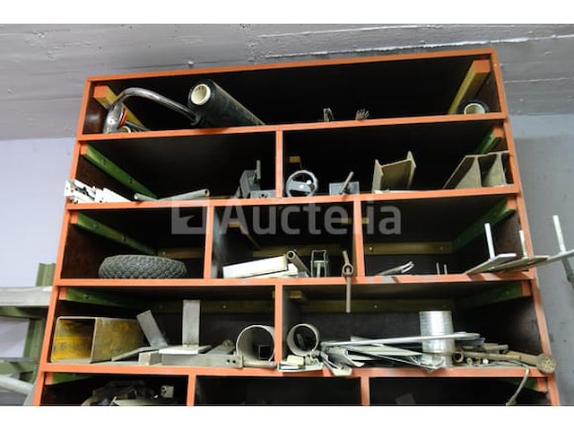 Set van verschillende metalen profielen - afbeelding 13 van  13