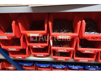 Set van verschillende schroeven en bouten - afbeelding 3 van  43