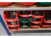 Set van verschillende schroeven en bouten - afbeelding 19 van  43