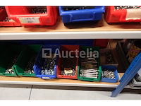 Set van verschillende schroeven en bouten - afbeelding 12 van  43