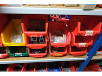 Set van verschillende schroeven en bouten - afbeelding 27 van  43