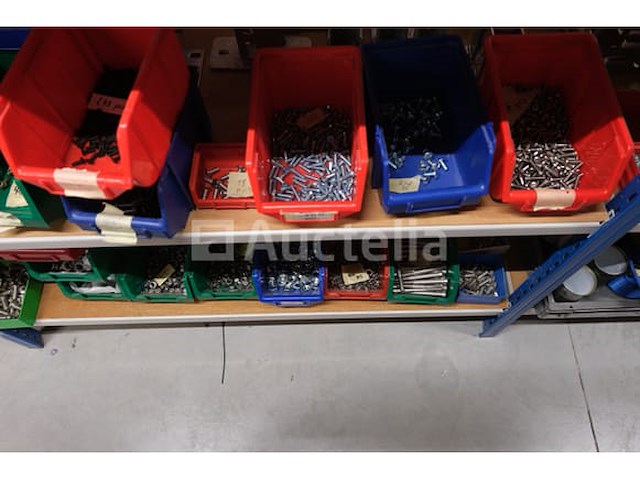 Set van verschillende schroeven en bouten - afbeelding 35 van  43