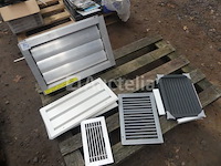 Set van verschillende ventilatieroosters - afbeelding 7 van  9