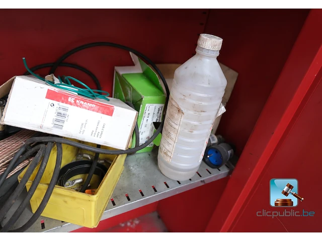 Set van werkplaatskasten met inhoud - afbeelding 9 van  18