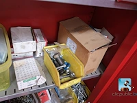 Set van werkplaatskasten met inhoud - afbeelding 16 van  18