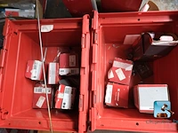 Set van werkplaatskasten met inhoud - afbeelding 17 van  18