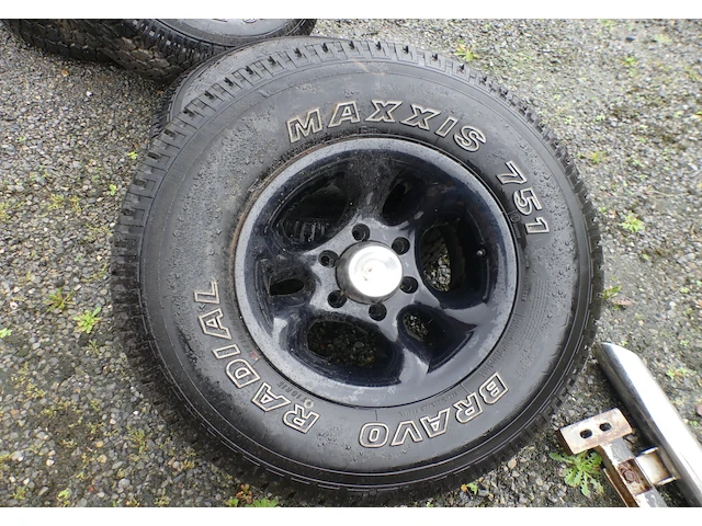 Set van wielen - afbeelding 7 van  8