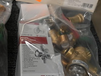 Set veiligheidsgroep installatiemateriaal - afbeelding 2 van  2