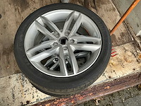 Set velgen volkswagen caddy met banden 225/45 r17 velg - afbeelding 2 van  8