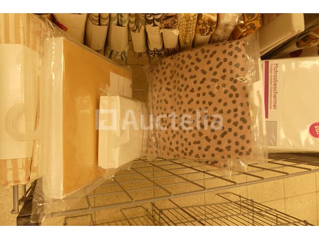 Set vloermatten en huishoudlakens - afbeelding 7 van  16