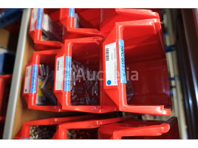 Set zekeringen en diverse elektrische accessoires - afbeelding 4 van  11