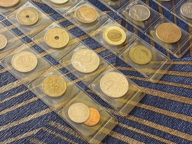 Setje diverse munten - afbeelding 2 van  4