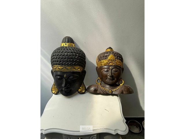 Setje maskers houtsnijwerk - afbeelding 1 van  3