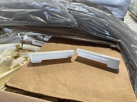 Sets afdekkappen voor draaikipramen (30000x) - (kp1010) - afbeelding 2 van  8