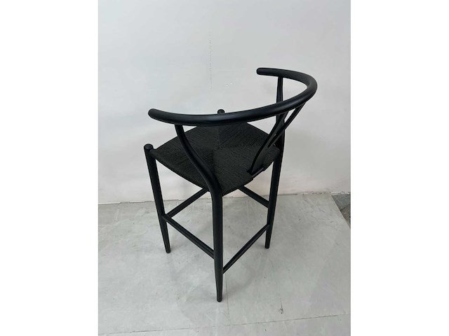 Sets van 2 wishbone barkrukken - zithoogte -65cm - zwart hout - zwart touw - afbeelding 4 van  6