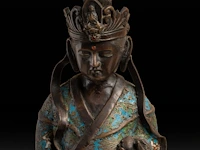 Seven japanese champlevé enameled bronzes; three figures representing kannon and two pairs of vases, 19th/20thc, tallest h 66 cm - afbeelding 7 van  10