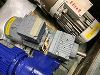 Sew + bauer 1,1 kw 400 volt electro motor met reductie + transformator (4x) - afbeelding 8 van  8