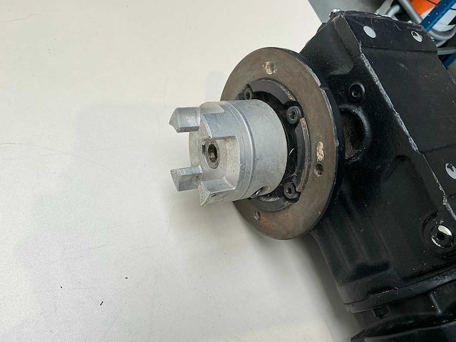 Sew en arnold müller servomotor (2x) - afbeelding 4 van  9