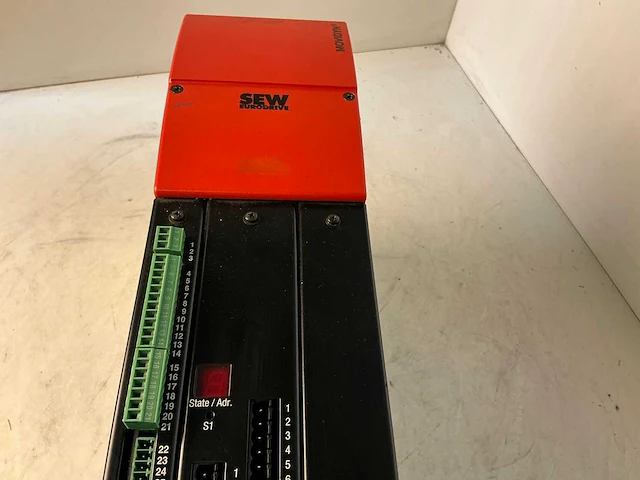 Sew-eurodrive mas51a030-503-00 servo-omvormer - afbeelding 4 van  6