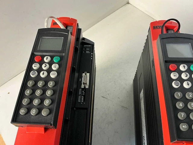 Sew eurodrive mdx61b0008-5a3 frequentieregelaar (3x) - afbeelding 7 van  11