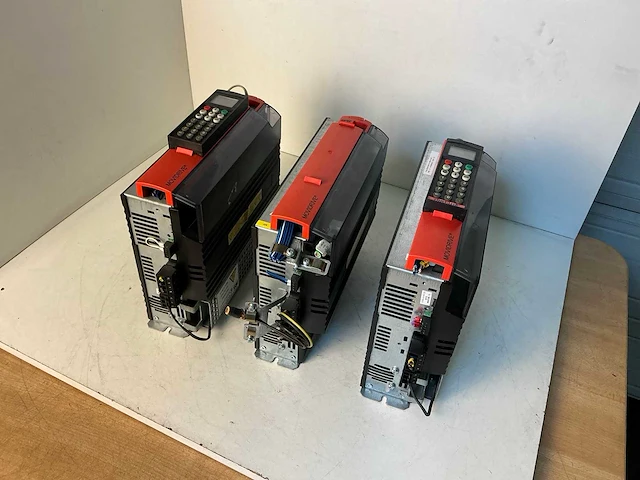 Sew eurodrive mdx61b0014-5a3 frequentieregelaar (3x) - afbeelding 1 van  8