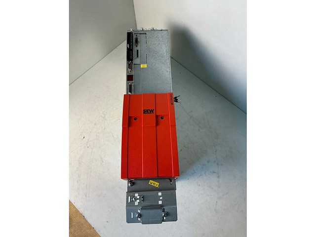 Sew eurodrive moviaxis mxa82a frequentieregelaar - afbeelding 3 van  5