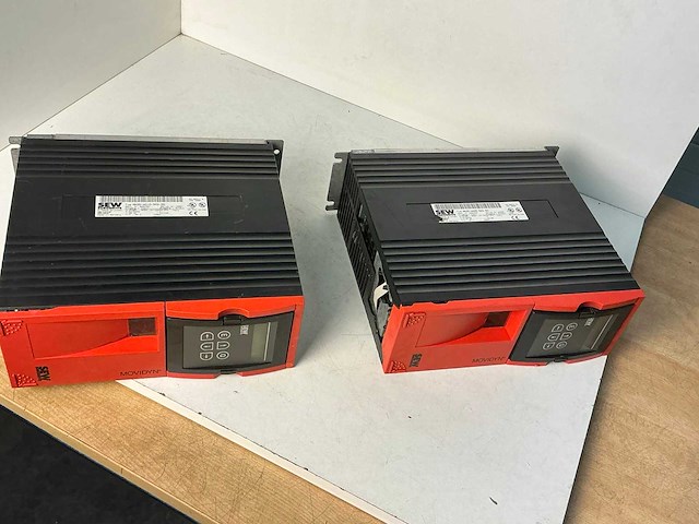 Sew eurodrive movidyn mks51a005-503-50 frequentieregelaar (2x) - afbeelding 3 van  5