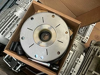 Sew-eurodrive partij elektromotoren en aandrijfonderdelen - afbeelding 7 van  9