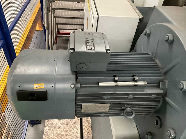 Sew eurodrive r147 zware motor - afbeelding 5 van  8