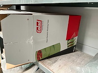 Sgs gereedschapswagen en rek met inhoud, waaronder 3m masking tape - afbeelding 3 van  18