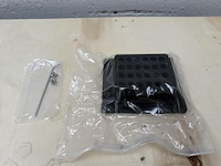 Shaking drybed - - afbeelding 4 van  6