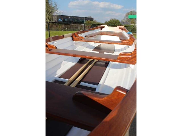Sheelin - 2026 - lake boat - consoleboot en visboot - afbeelding 9 van  17