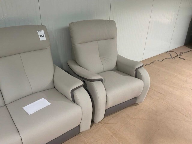 Shelby 2 zit zetel + relax electrisch - afbeelding 4 van  6