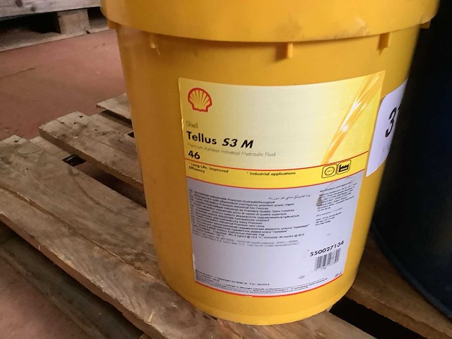 Shell tellus s3 m - hydrauliek olie 46 - afbeelding 1 van  2