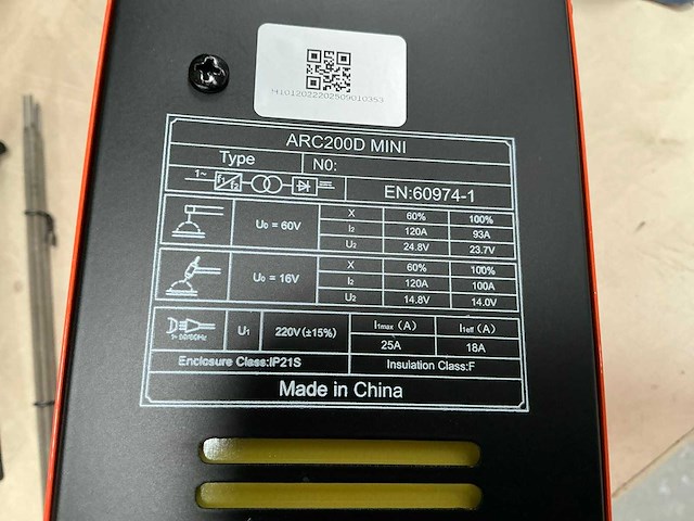 Shenzhen unitweld arc200 mini compact lasapparaat - afbeelding 8 van  8