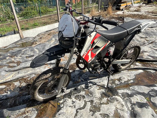 Sherco super motard moto - afbeelding 1 van  8