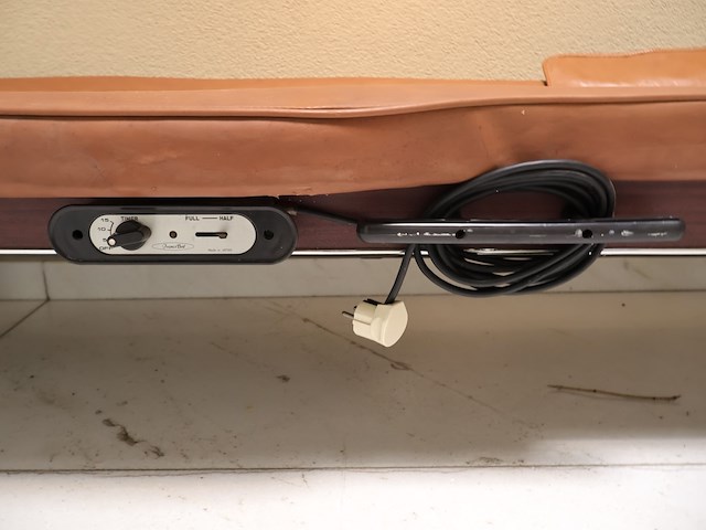 Shiatsu tafel - afbeelding 4 van  8