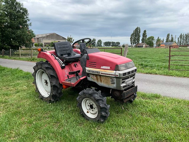Shibaura p185f minitractor - afbeelding 14 van  20