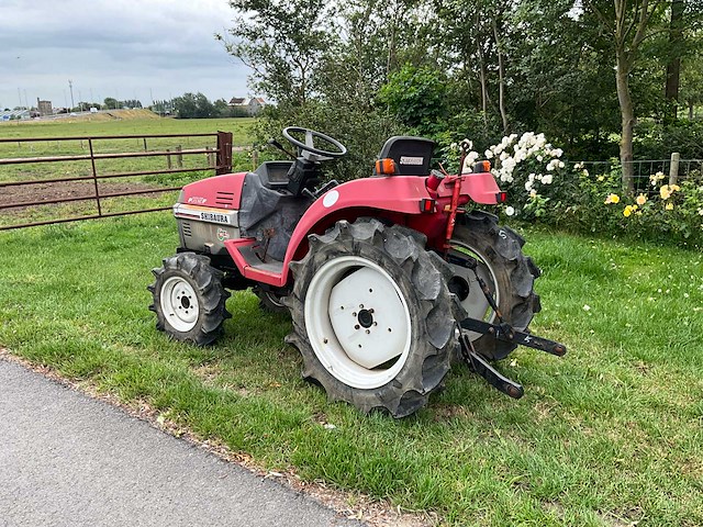 Shibaura p185f minitractor - afbeelding 18 van  20