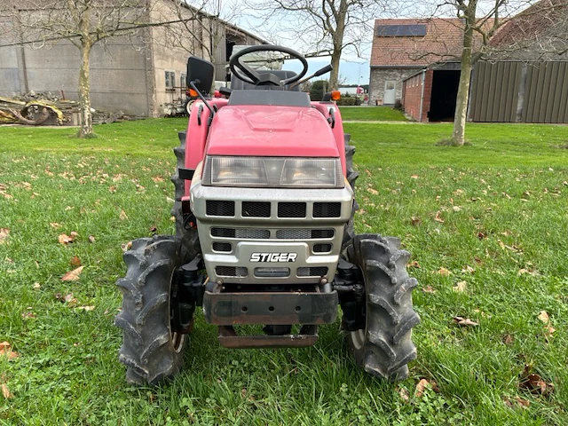 Shibaura p185f vierwielaangedreven minitractor - afbeelding 12 van  20